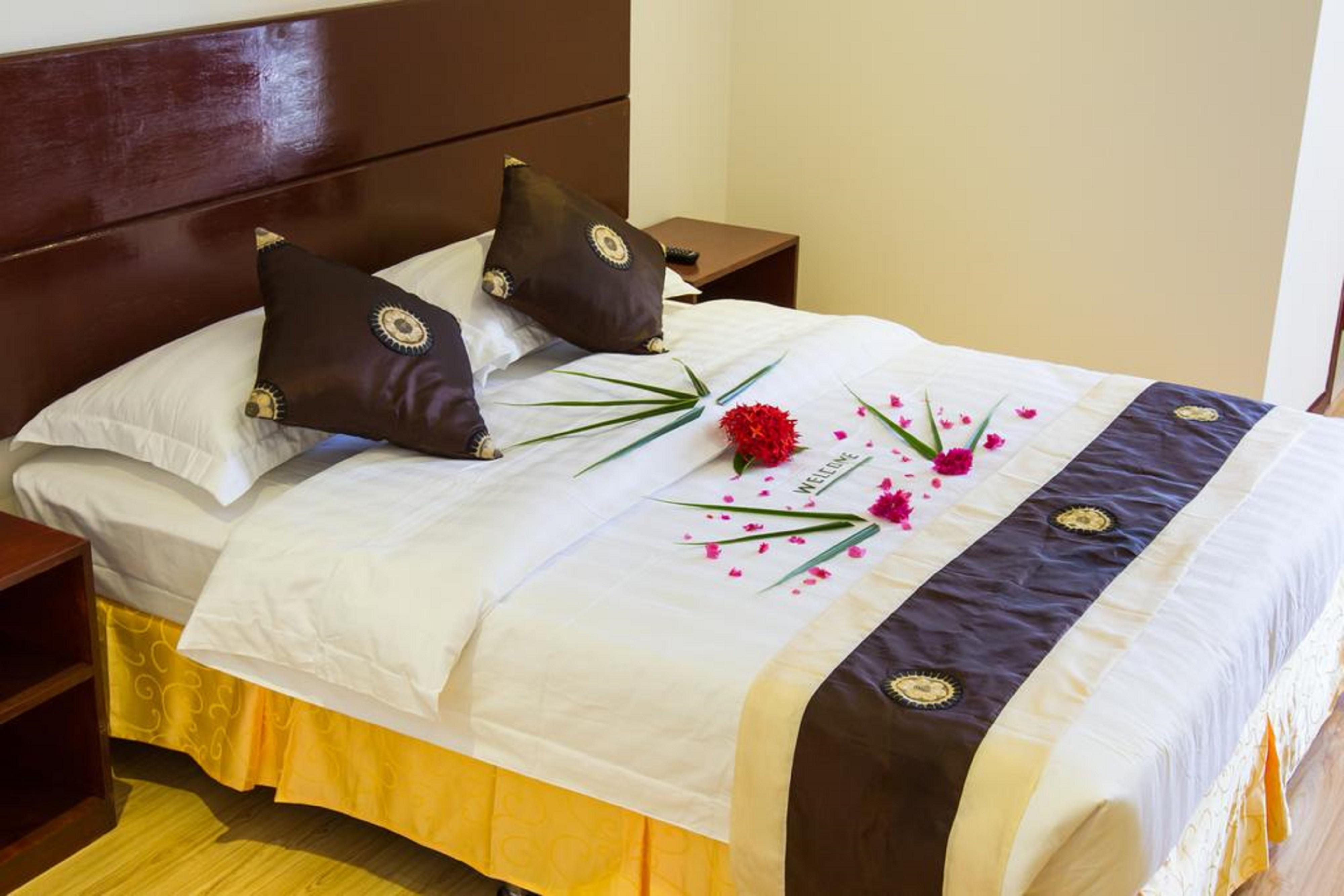 Whiteshell Island Hotel & Spa Maafushi Dış mekan fotoğraf