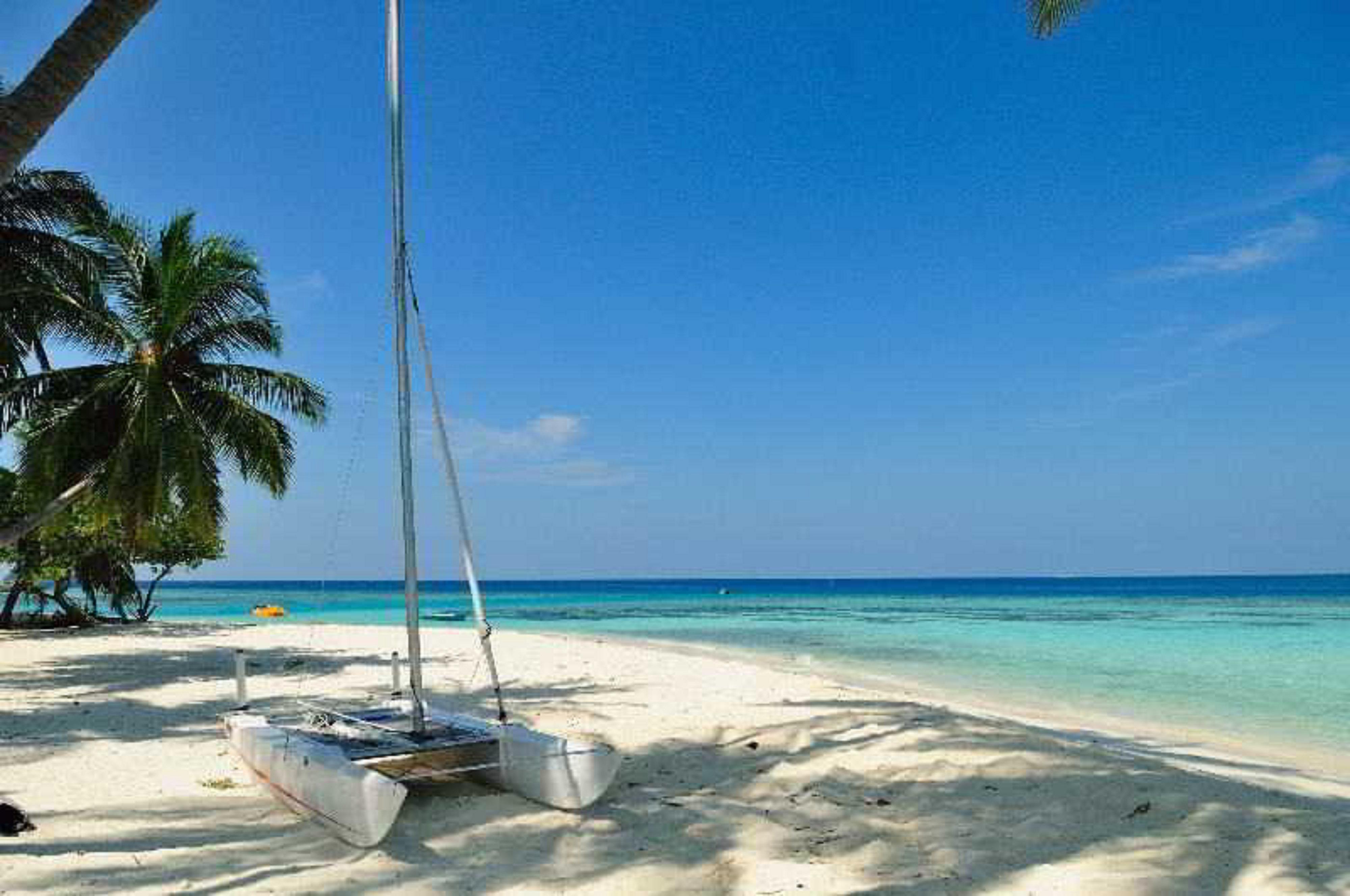 Whiteshell Island Hotel & Spa Maafushi Dış mekan fotoğraf