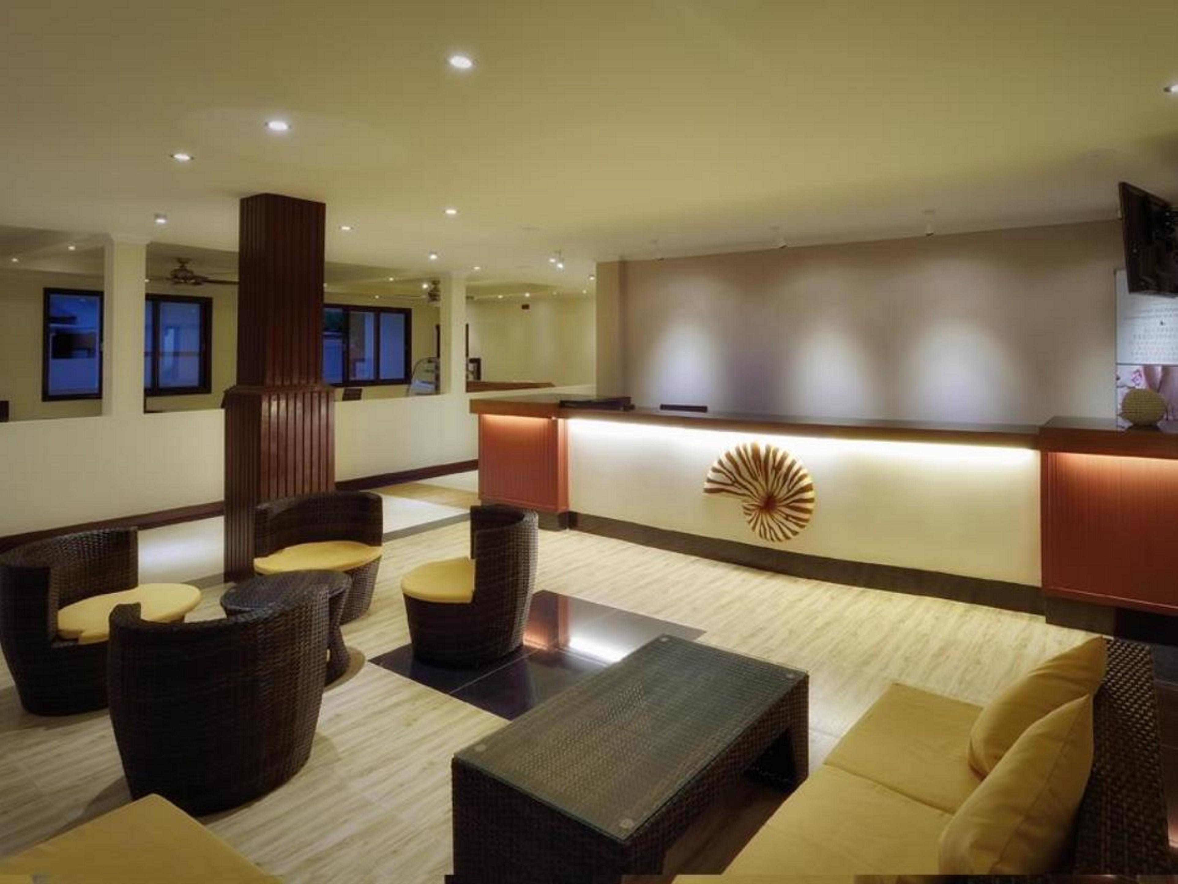 Whiteshell Island Hotel & Spa Maafushi Dış mekan fotoğraf