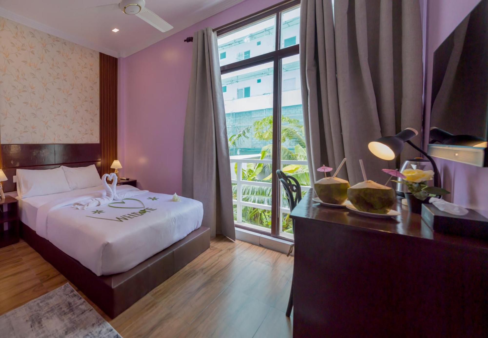 Whiteshell Island Hotel & Spa Maafushi Dış mekan fotoğraf