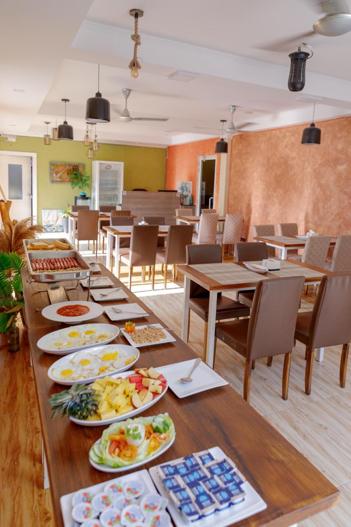 Whiteshell Island Hotel & Spa Maafushi Dış mekan fotoğraf