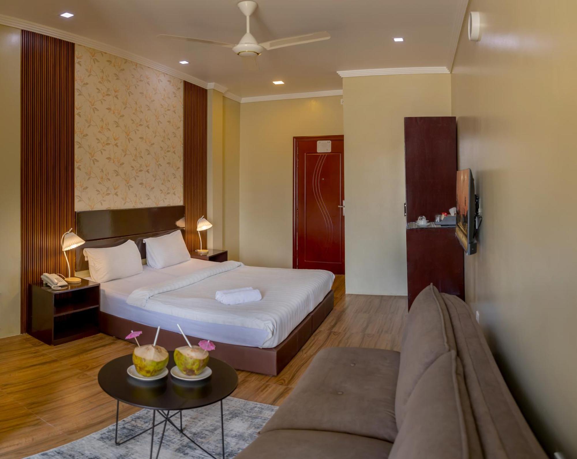 Whiteshell Island Hotel & Spa Maafushi Dış mekan fotoğraf