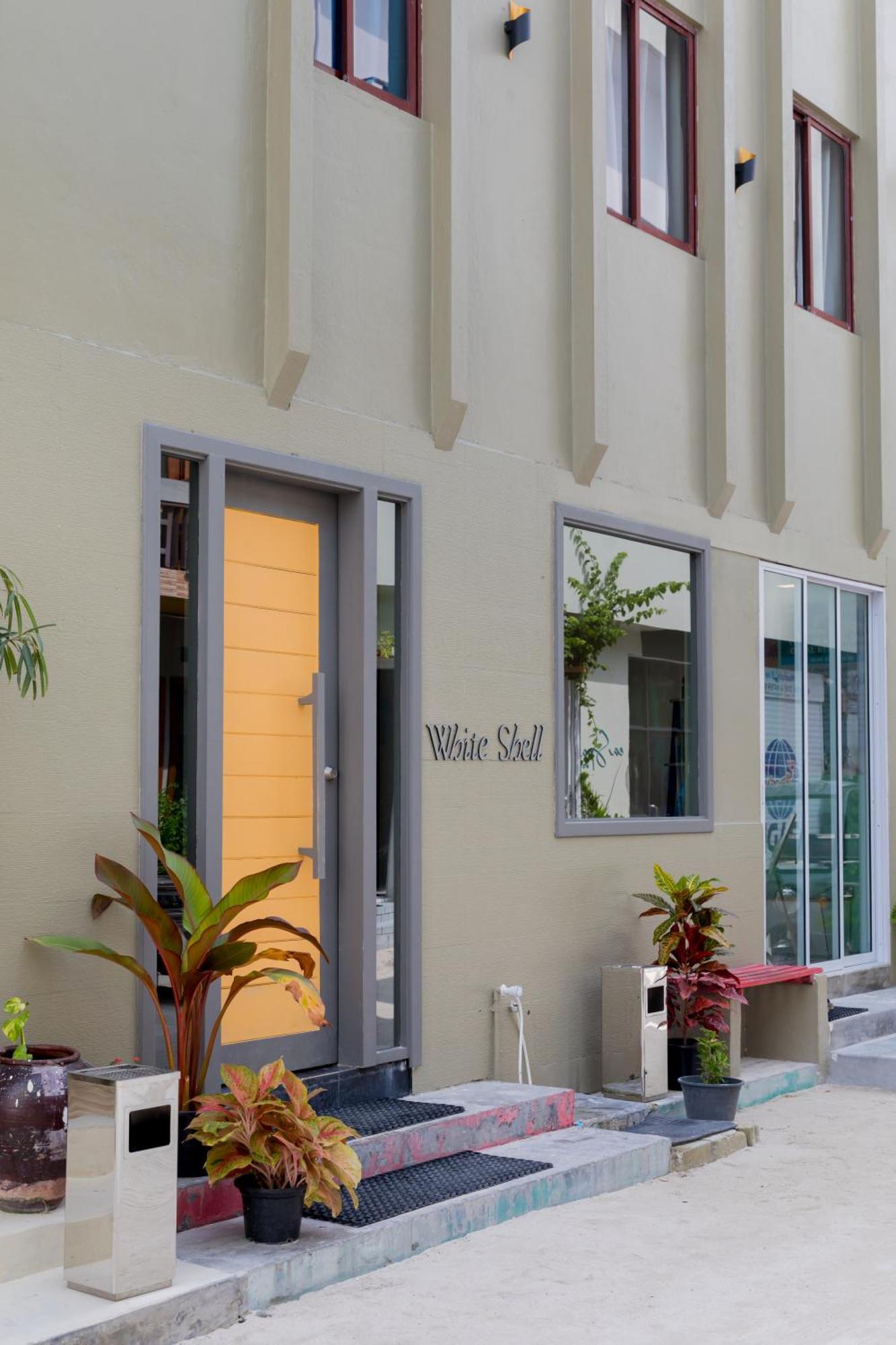 Whiteshell Island Hotel & Spa Maafushi Dış mekan fotoğraf