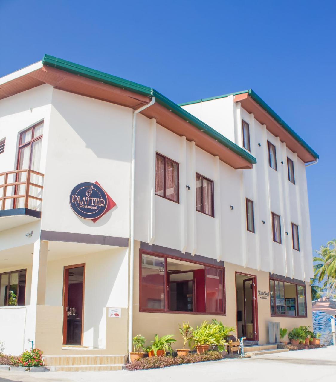 Whiteshell Island Hotel & Spa Maafushi Dış mekan fotoğraf